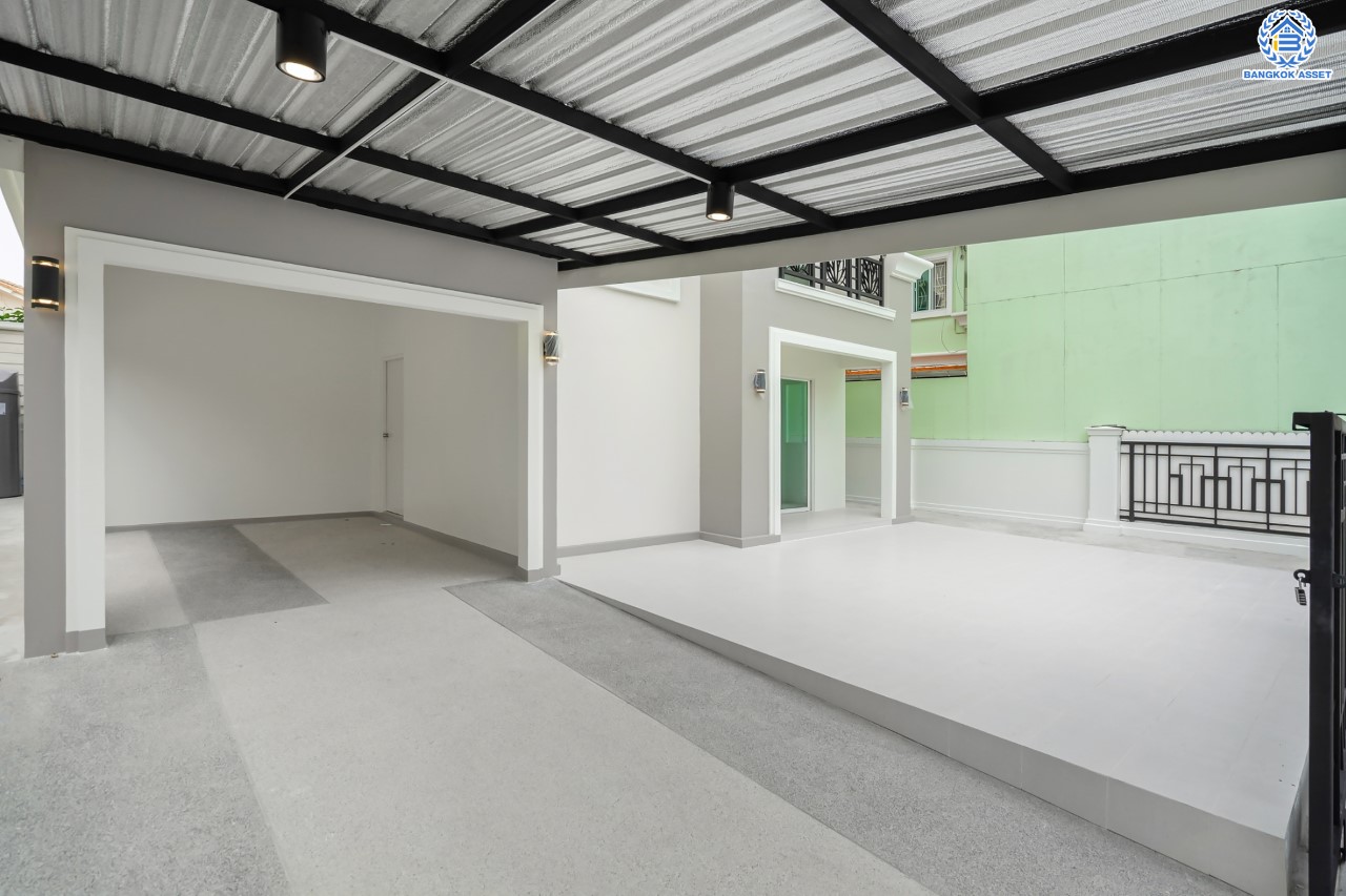 บ้านมือสองตกแต่งใหม่ หลังใหญ่ ม.ภัสสร14 บางใหญ่ ดีไซน์ทันสมัย เนื้อที่ 51.5 ตร.ว. รองรับทุกความสุข ฟังก์ชัน 3 ห้องนอน 2 ห้องน้ำ 2 ที่จอดรถ บนทำเลศักยภาพ ใกล้เซ็นทรัลเวสต์เกต ทางด่วน "ศรีรัช" และรถไฟฟ้าสายสีม่วง "สถานีตลาดบางใหญ่"